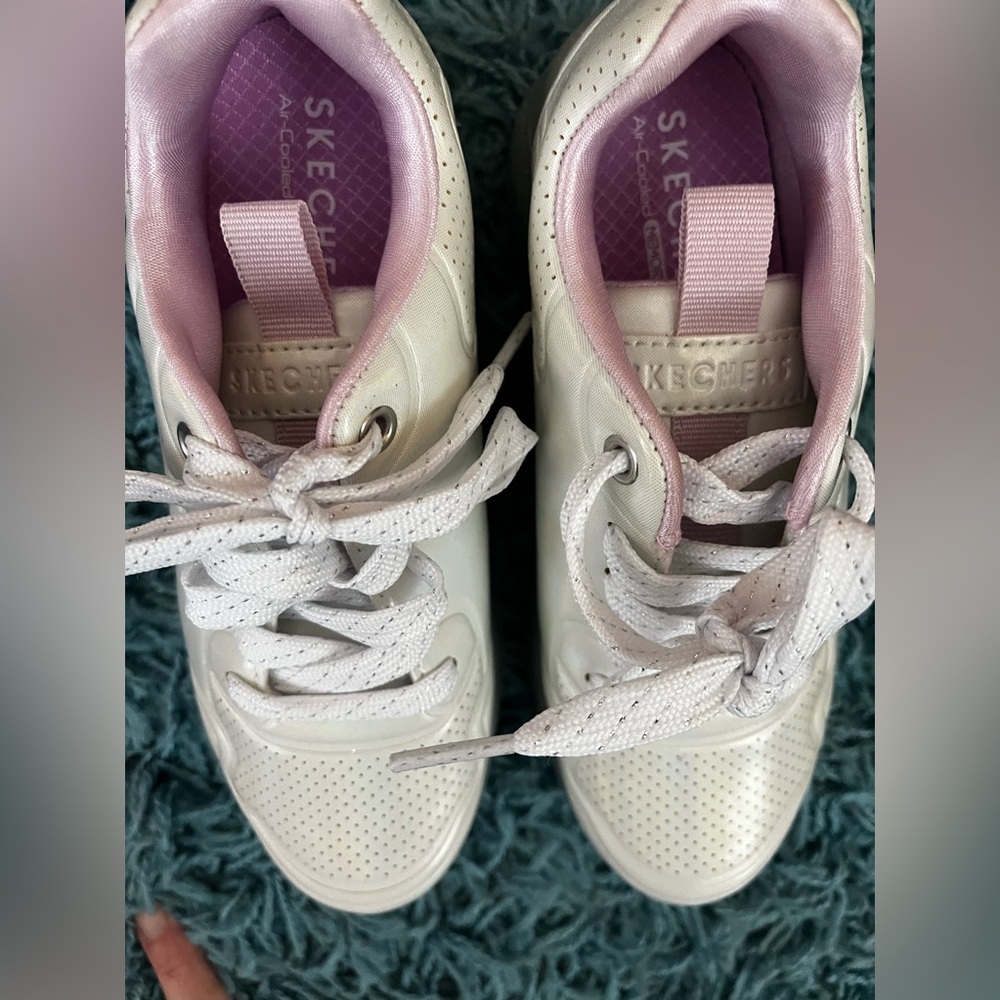 Sketchers Sparkly Sneakers